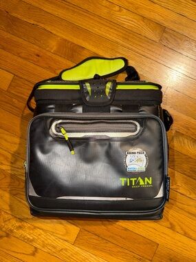 Titan deep freeze cooler